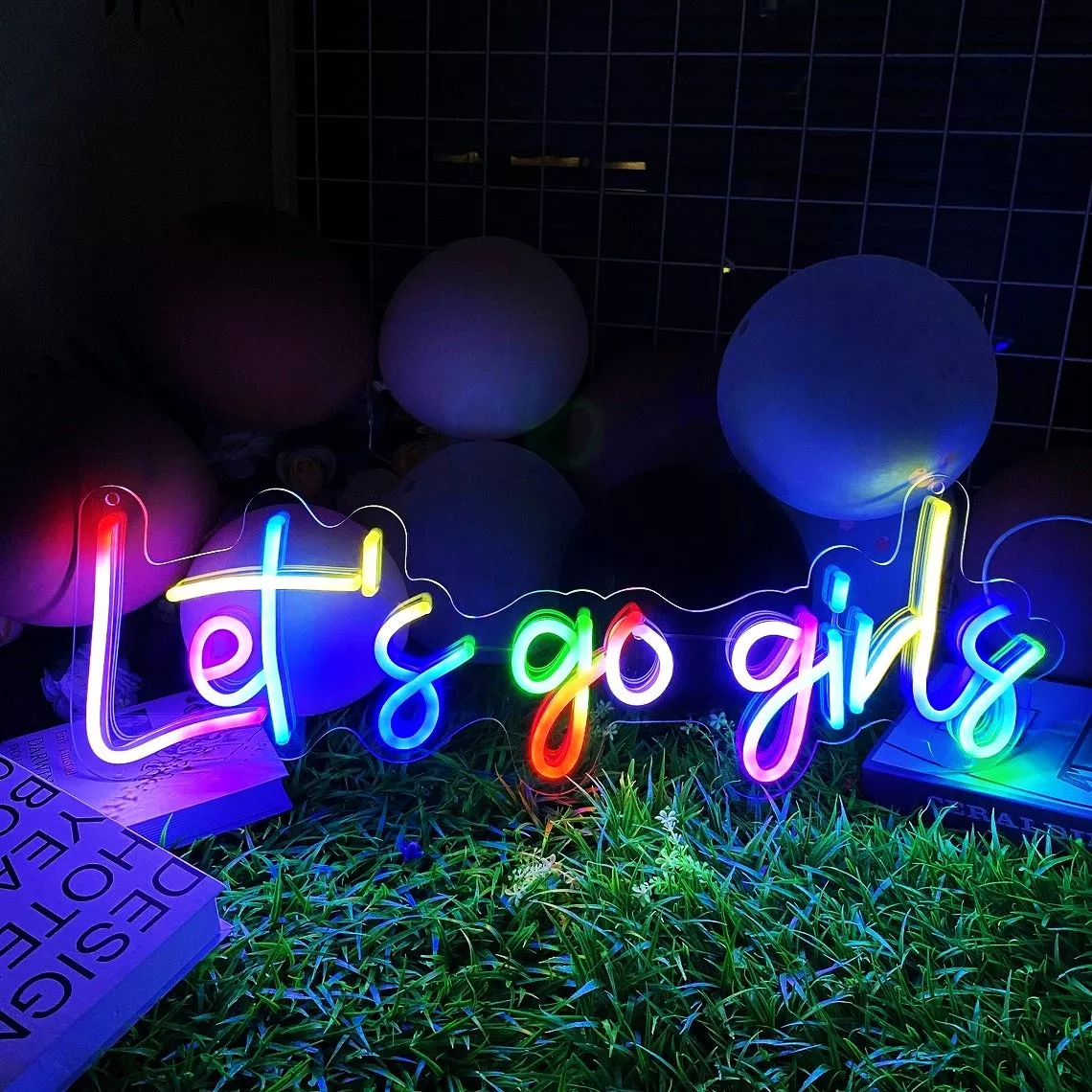 RGB 呼吸效果霓虹灯